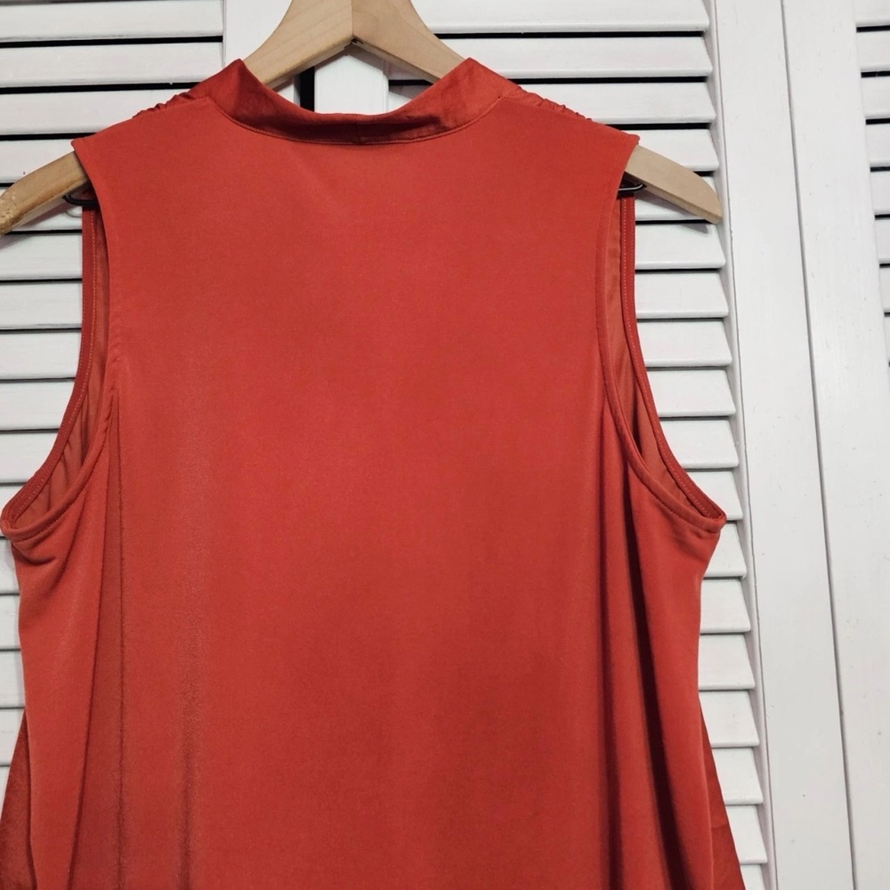 Banana Republic - Sleeveless‎ Blouse - Picture 5 of 9